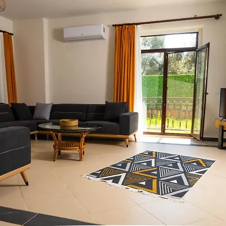 Private Villa-villa Lufu 别墅