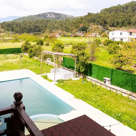Private Villa-villa Lufu 别墅 马尔马里斯