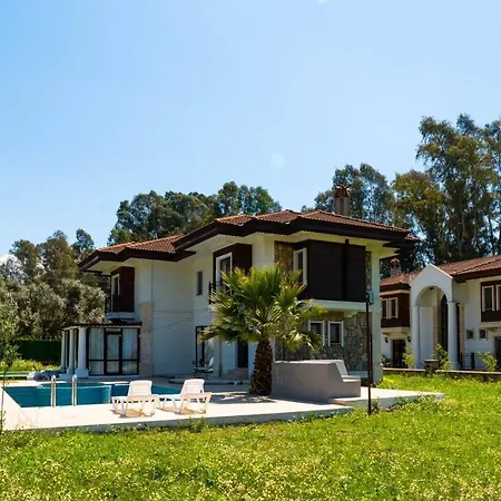 Private Villa-villa Lufu 别墅 *