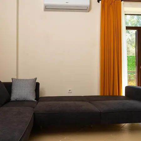 Private Villa-villa Lufu 别墅 *