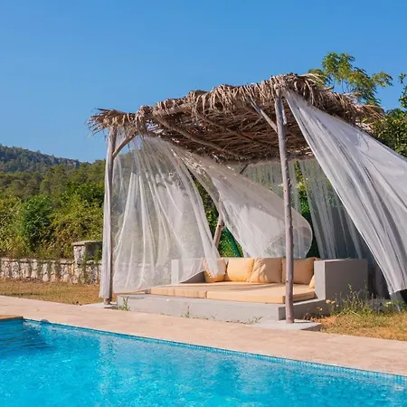 Private Villa-villa Lufu 别墅